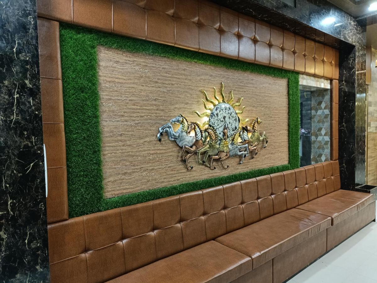 Hotel Subham Residency And Restaurant Биканер Экстерьер фото
